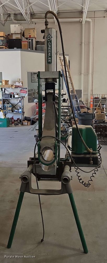 image for item DZ2979 Greenlee 881CT hydraulic one-shot bender