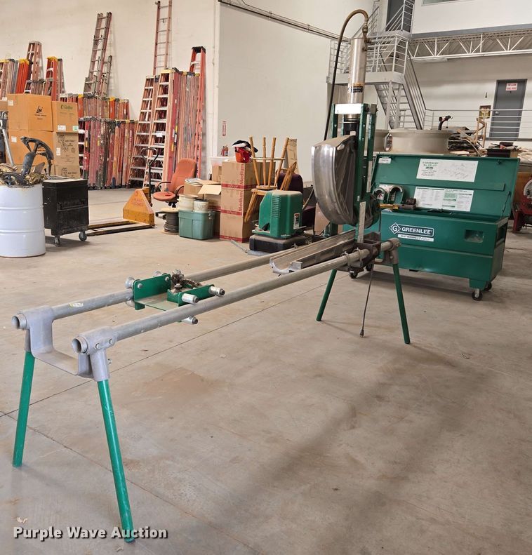image for item DZ2979 Greenlee 881CT hydraulic one-shot bender