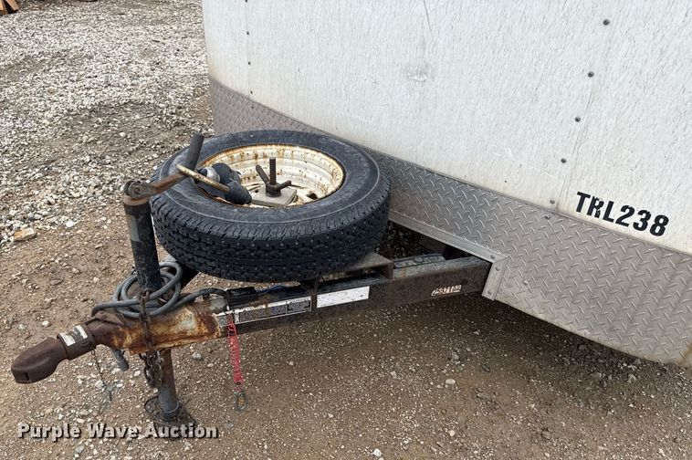 image for item DZ4001 2010 Doo Little enclosed cargo trailer