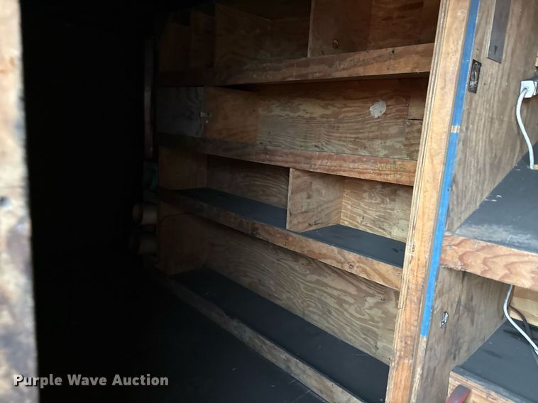 image for item DZ4001 2010 Doo Little enclosed cargo trailer