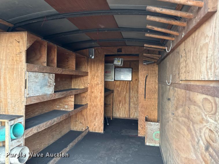 image for item DZ4001 2010 Doo Little enclosed cargo trailer