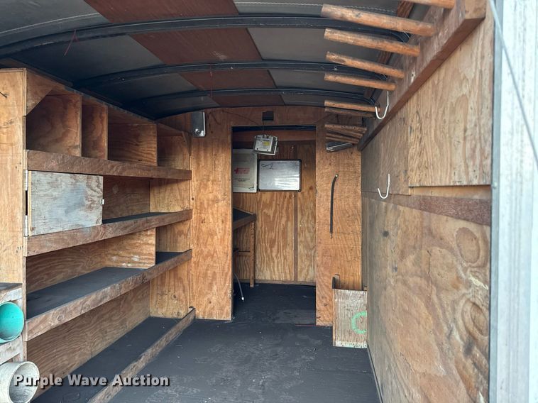 image for item DZ4001 2010 Doo Little enclosed cargo trailer