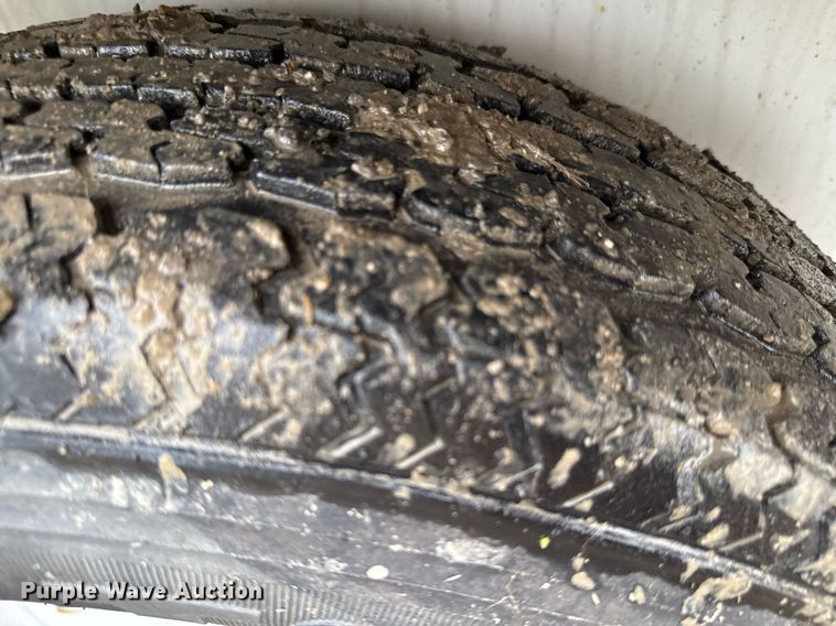 image for item DZ4001 2010 Doo Little enclosed cargo trailer