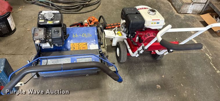 image for item DZ4004 Lawn equipment