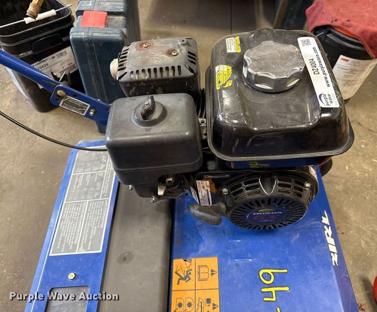 image for item DZ4004 Lawn equipment