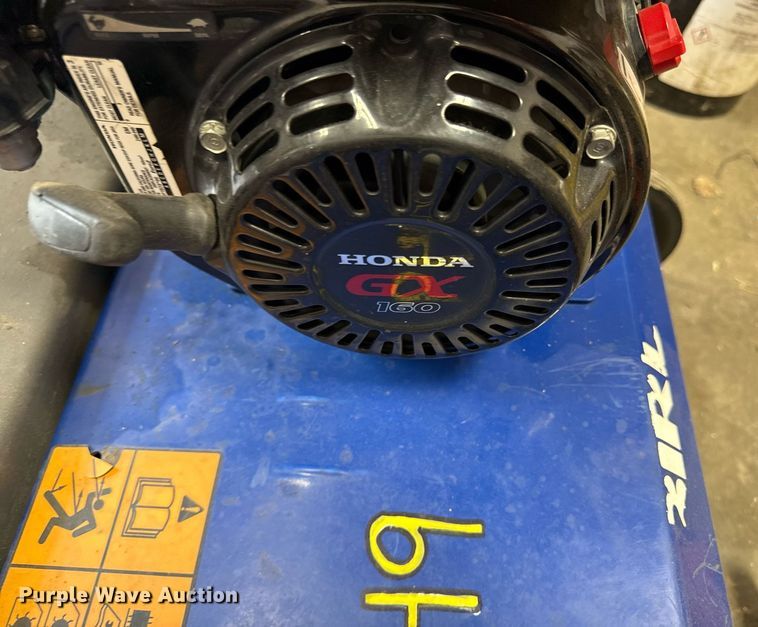 image for item DZ4004 Lawn equipment