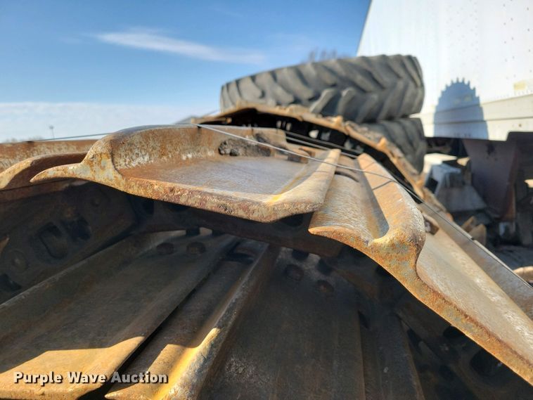 image for item EA2421 Komatsu D61  dozer undercarriage parts