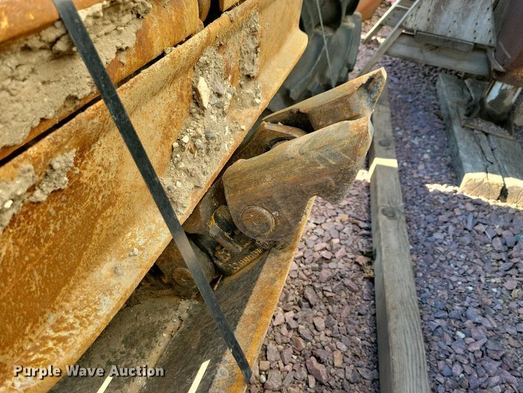 image for item EA2421 Komatsu D61  dozer undercarriage parts