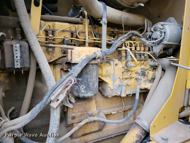 image for item EA2430 2002 John Deere 770CH Series II motor grader