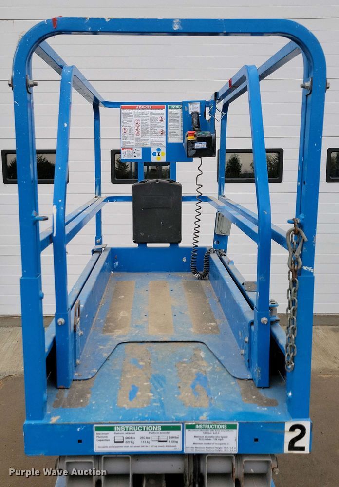 image for item EA2432 2017 Genie GS-1930 scissor lift