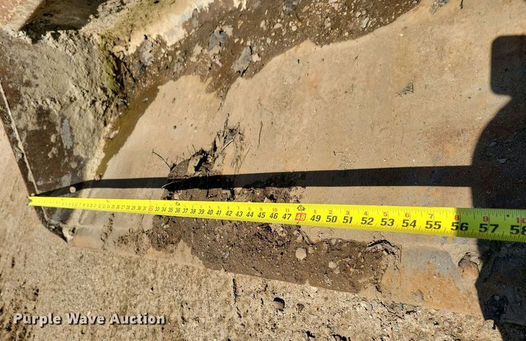 image for item EA2434 2012 Bobcat T190 tracked skid steer loader