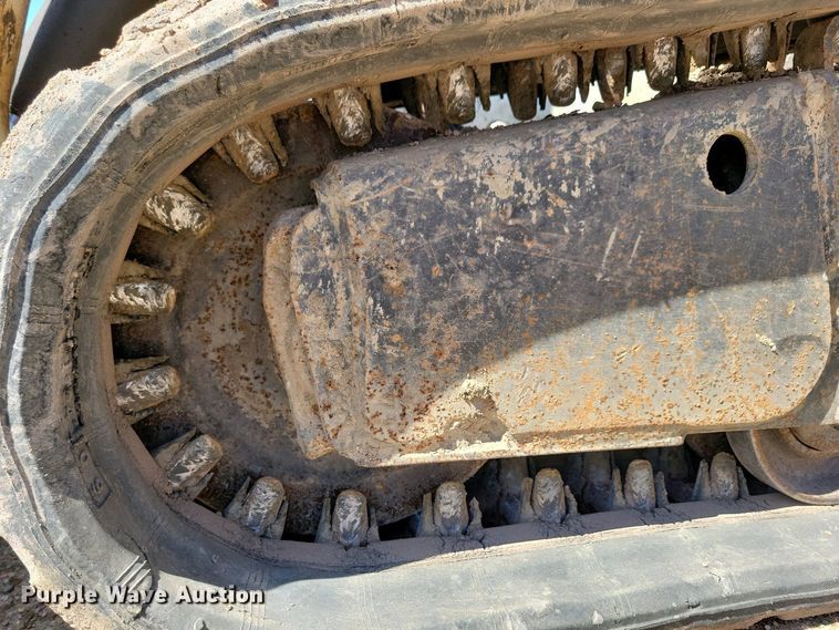 image for item EA2434 2012 Bobcat T190 tracked skid steer loader