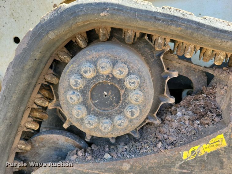 image for item EA2434 2012 Bobcat T190 tracked skid steer loader