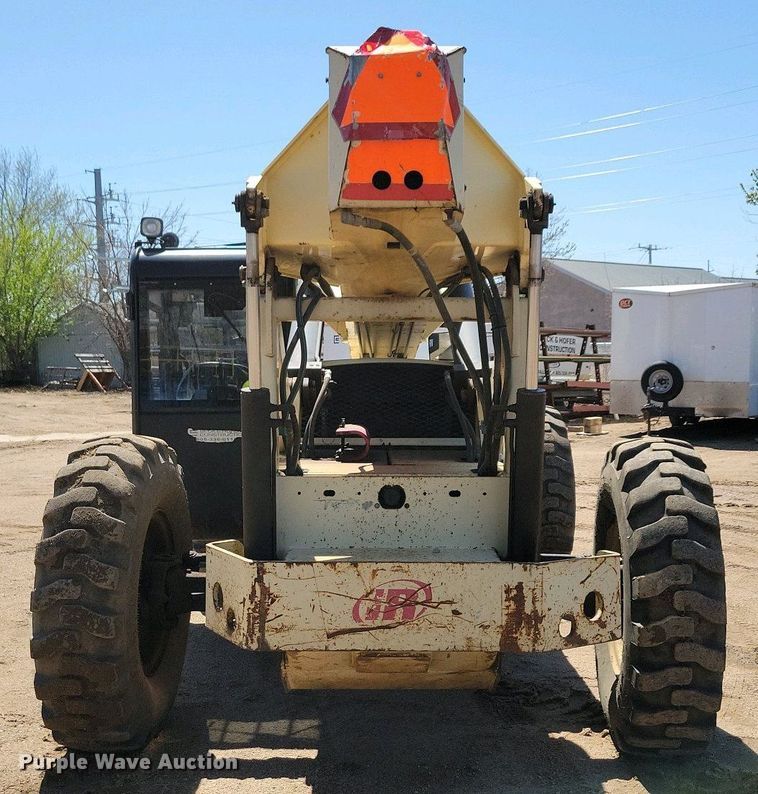 image for item EA2435 2005 Ingersoll Rand VR-843C telehandler