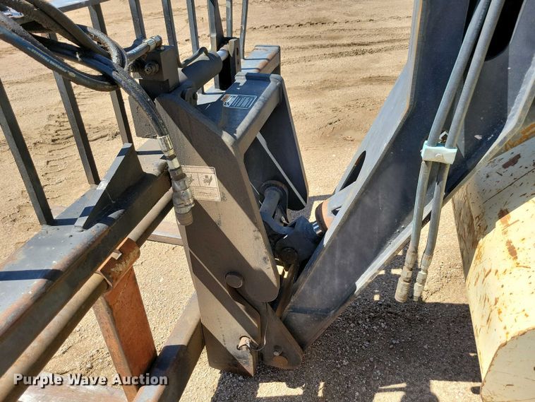 image for item EA2435 2005 Ingersoll Rand VR-843C telehandler