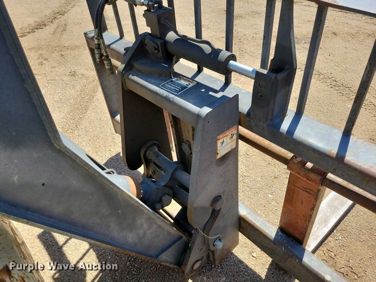 image for item EA2435 2005 Ingersoll Rand VR-843C telehandler