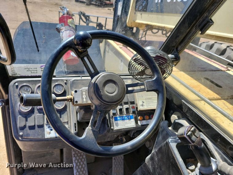 image for item EA2435 2005 Ingersoll Rand VR-843C telehandler