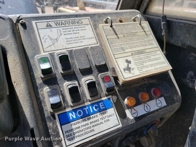 image for item EA2435 2005 Ingersoll Rand VR-843C telehandler