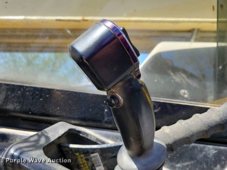 image for item EA2435 2005 Ingersoll Rand VR-843C telehandler