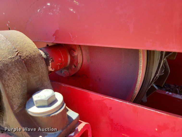 image for item EA2436 2014 Keystone Oilfield Fabrication STB-36 sand conveyor