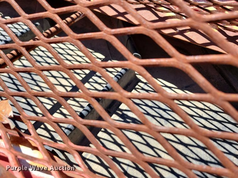 image for item EA2436 2014 Keystone Oilfield Fabrication STB-36 sand conveyor