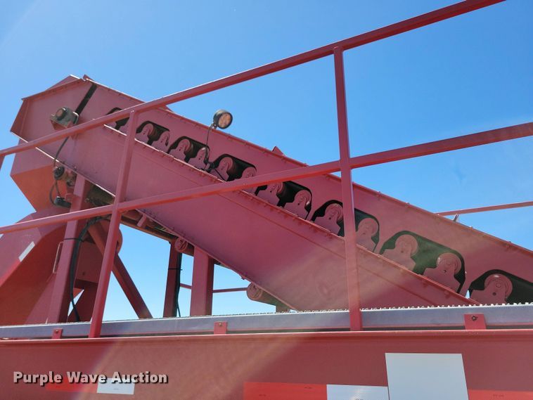 image for item EA2436 2014 Keystone Oilfield Fabrication STB-36 sand conveyor