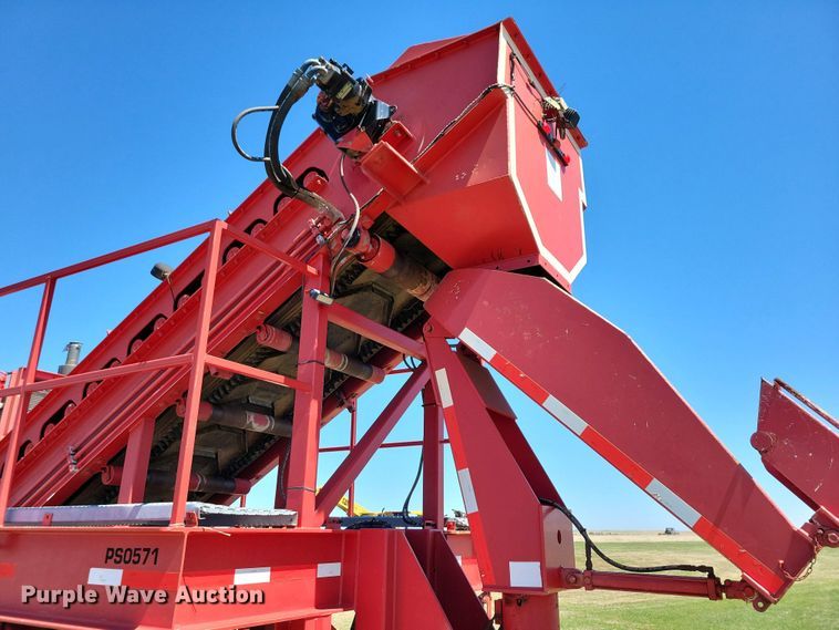 image for item EA2436 2014 Keystone Oilfield Fabrication STB-36 sand conveyor