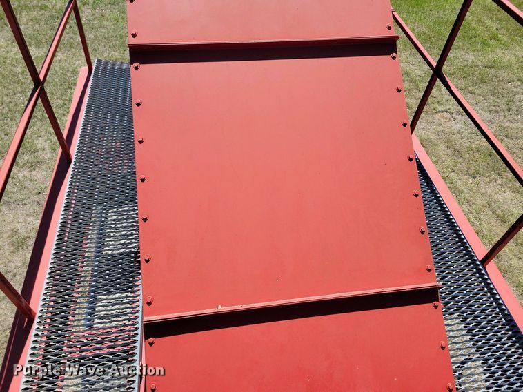 image for item EA2436 2014 Keystone Oilfield Fabrication STB-36 sand conveyor