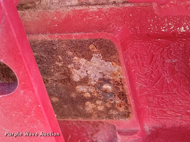 image for item EA2436 2014 Keystone Oilfield Fabrication STB-36 sand conveyor