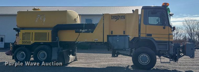 image for item EB2476 2008 Boschung  Jet Broom  runway cleaning truck