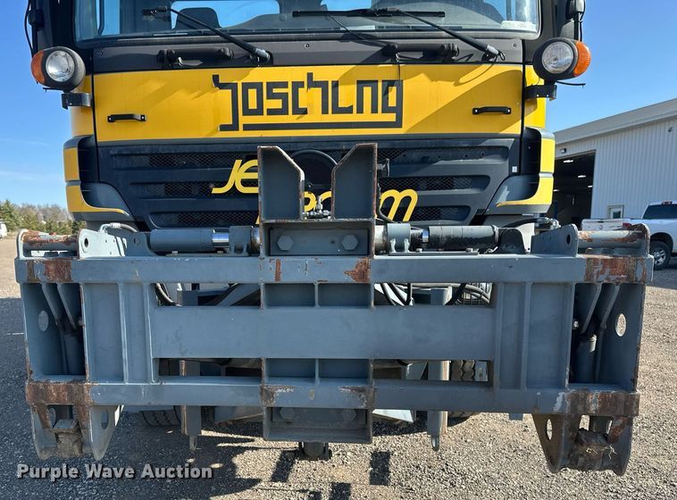 image for item EB2476 2008 Boschung  Jet Broom  runway cleaning truck