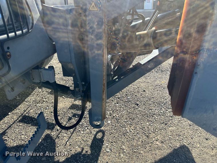 image for item EB2476 2008 Boschung  Jet Broom  runway cleaning truck