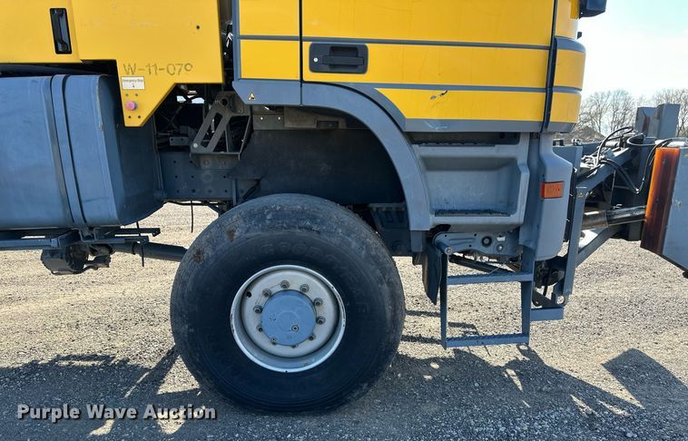 image for item EB2476 2008 Boschung  Jet Broom  runway cleaning truck