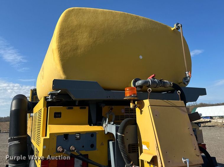 image for item EB2476 2008 Boschung  Jet Broom  runway cleaning truck