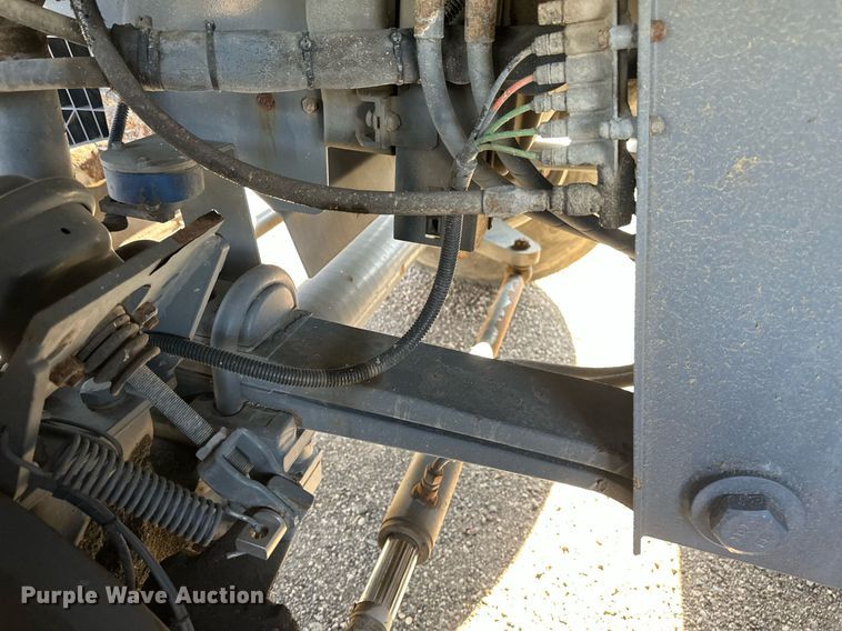 image for item EB2476 2008 Boschung  Jet Broom  runway cleaning truck