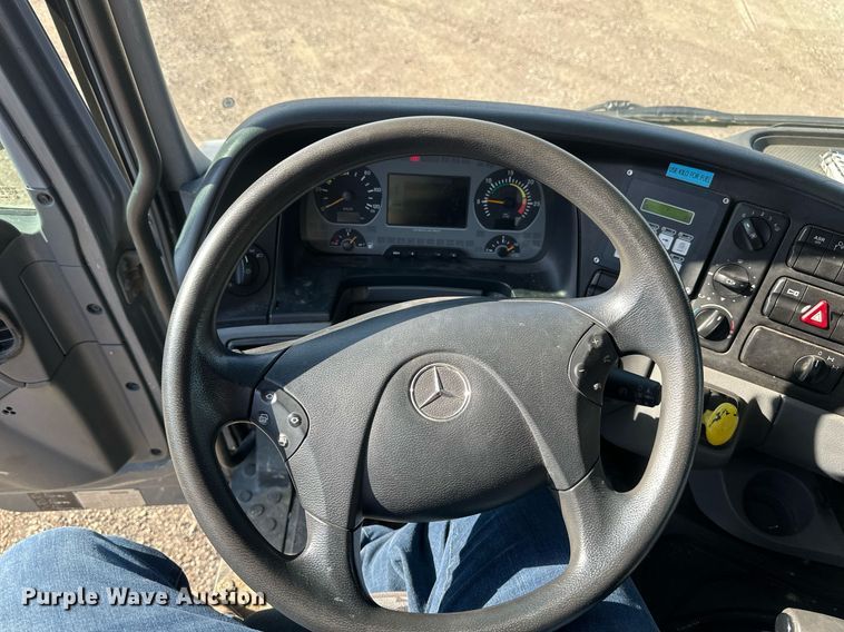 image for item EB2476 2008 Boschung  Jet Broom  runway cleaning truck