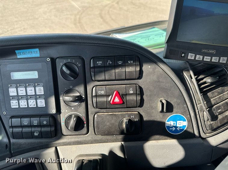 image for item EB2476 2008 Boschung  Jet Broom  runway cleaning truck