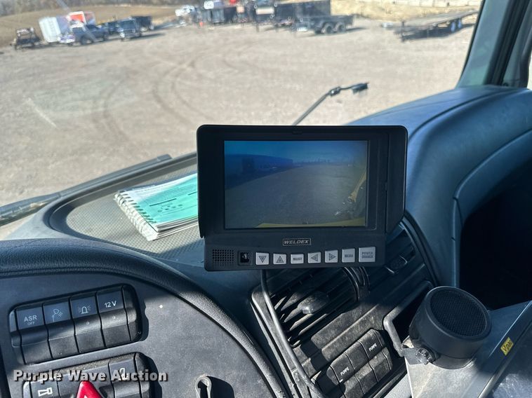 image for item EB2476 2008 Boschung  Jet Broom  runway cleaning truck