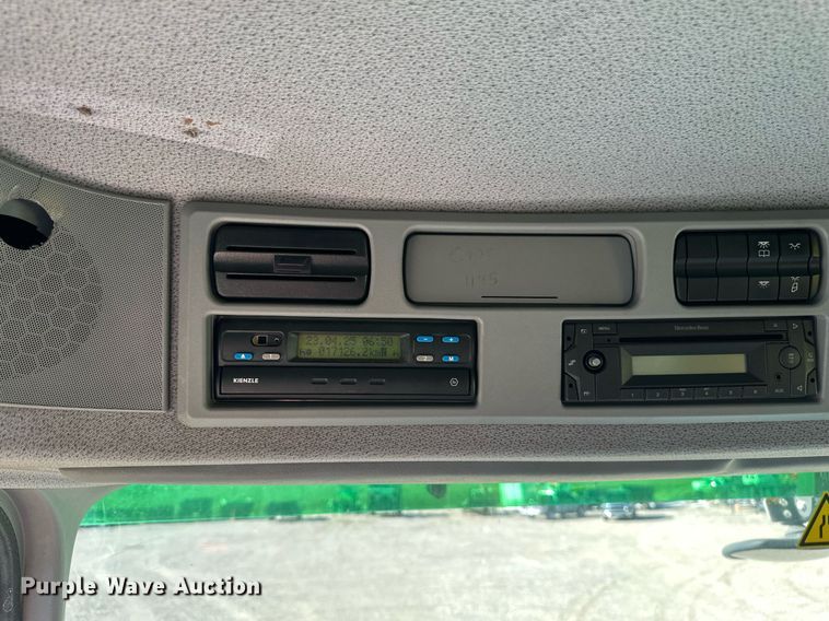 image for item EB2476 2008 Boschung  Jet Broom  runway cleaning truck