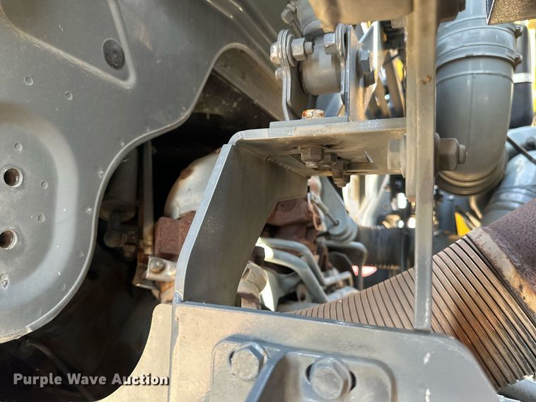 image for item EB2476 2008 Boschung  Jet Broom  runway cleaning truck