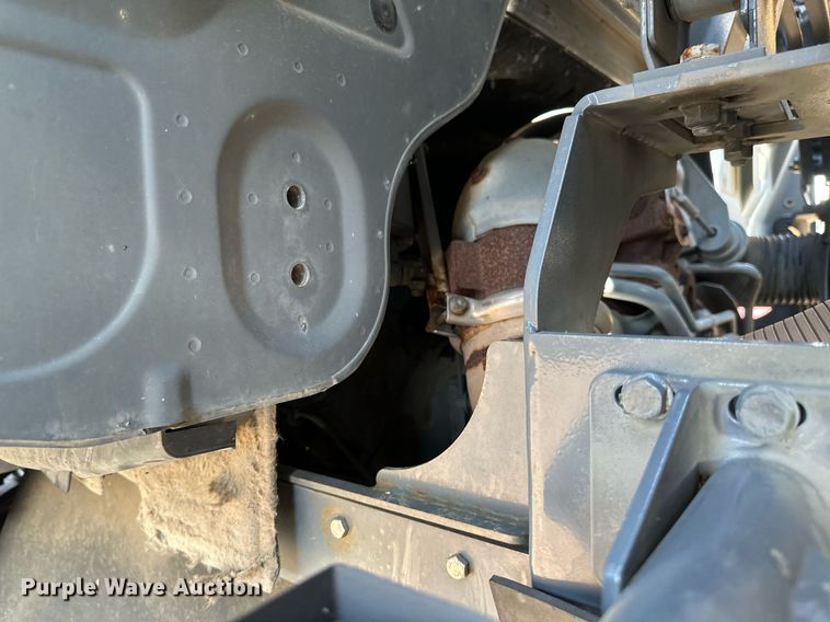 image for item EB2476 2008 Boschung  Jet Broom  runway cleaning truck