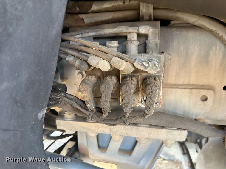 image for item EB2476 2008 Boschung  Jet Broom  runway cleaning truck