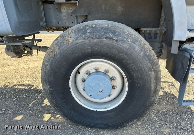 image for item EB2476 2008 Boschung  Jet Broom  runway cleaning truck