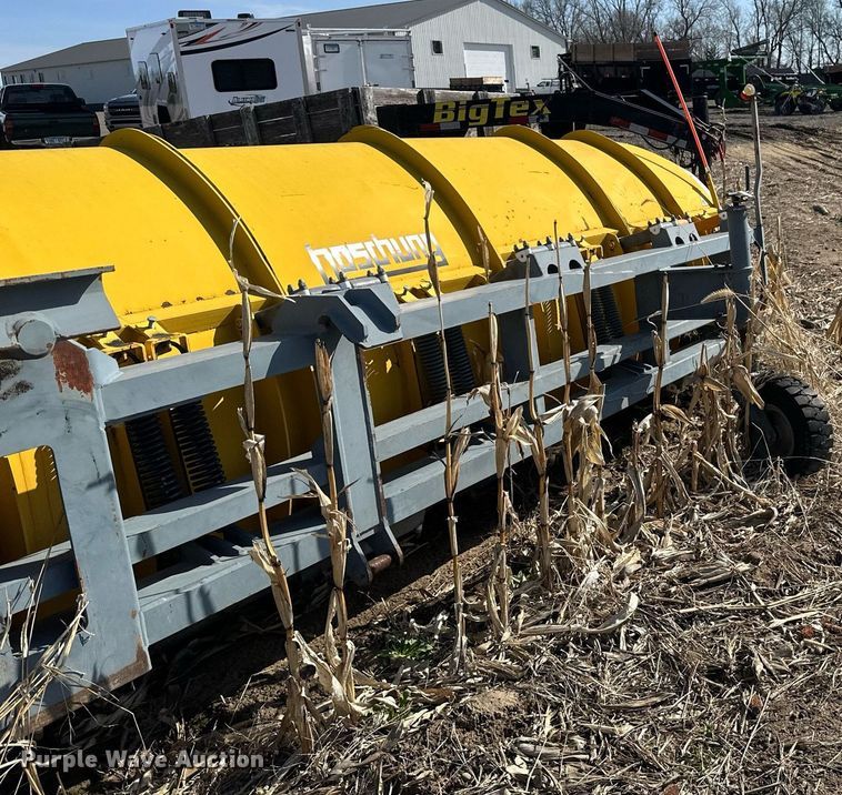 image for item EB2476 2008 Boschung  Jet Broom  runway cleaning truck