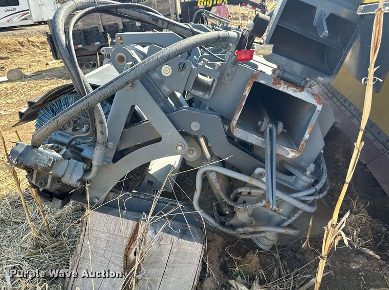 image for item EB2476 2008 Boschung  Jet Broom  runway cleaning truck