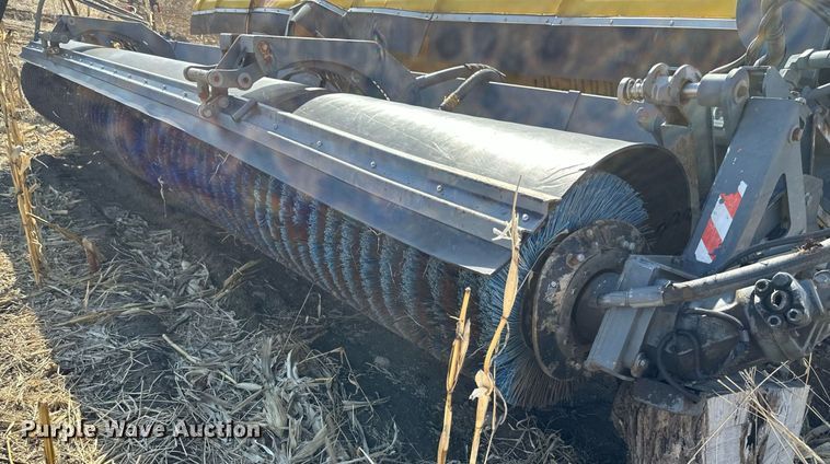 image for item EB2476 2008 Boschung  Jet Broom  runway cleaning truck