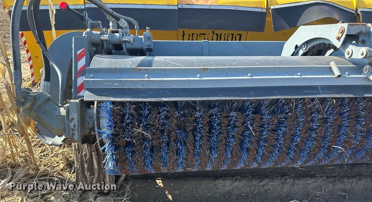 image for item EB2476 2008 Boschung  Jet Broom  runway cleaning truck