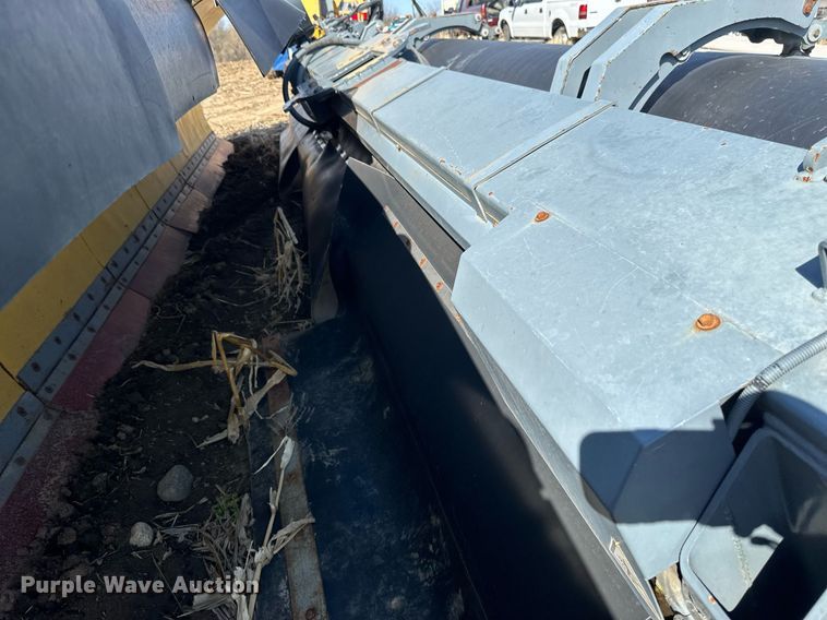 image for item EB2476 2008 Boschung  Jet Broom  runway cleaning truck