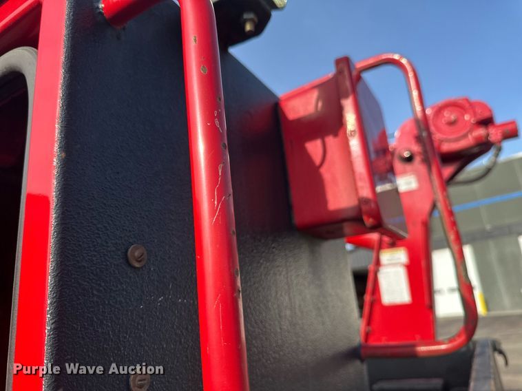 image for item EB2480 2000 Kenworth  T300 utility / service truck