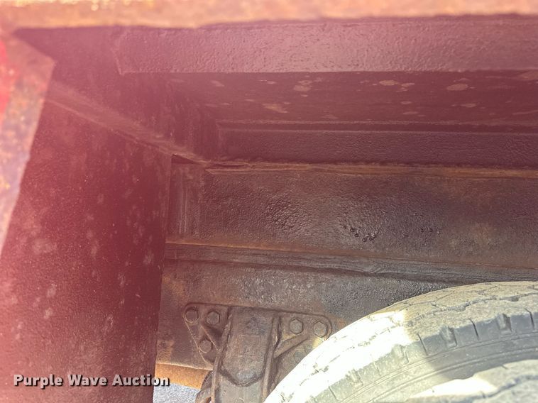 image for item EB2480 2000 Kenworth  T300 utility / service truck